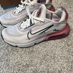 Nike air max